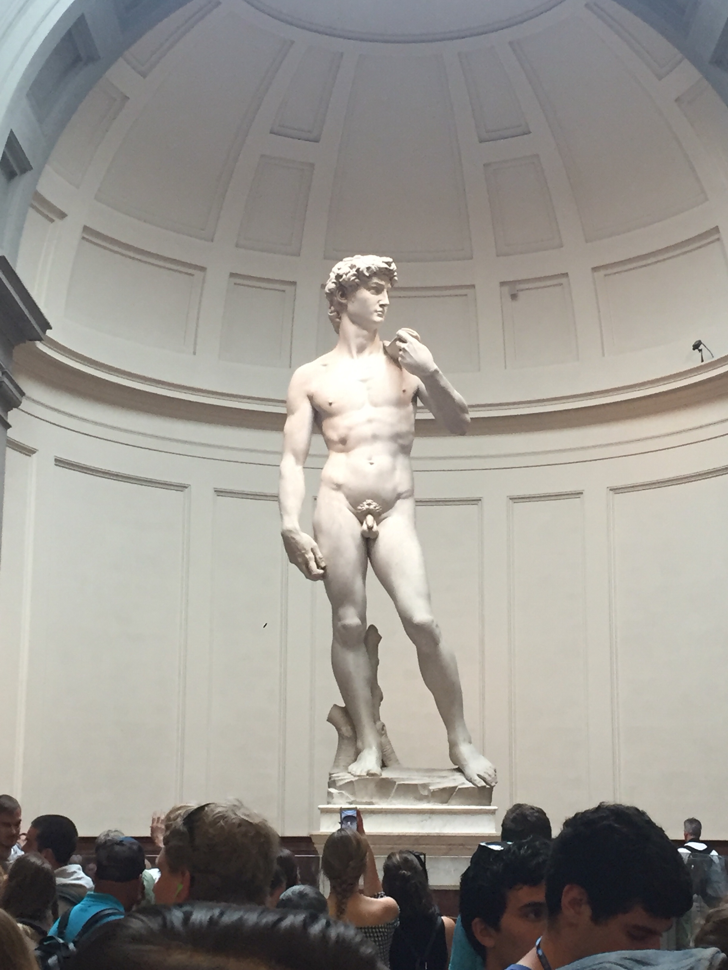 Statues can throw shade too